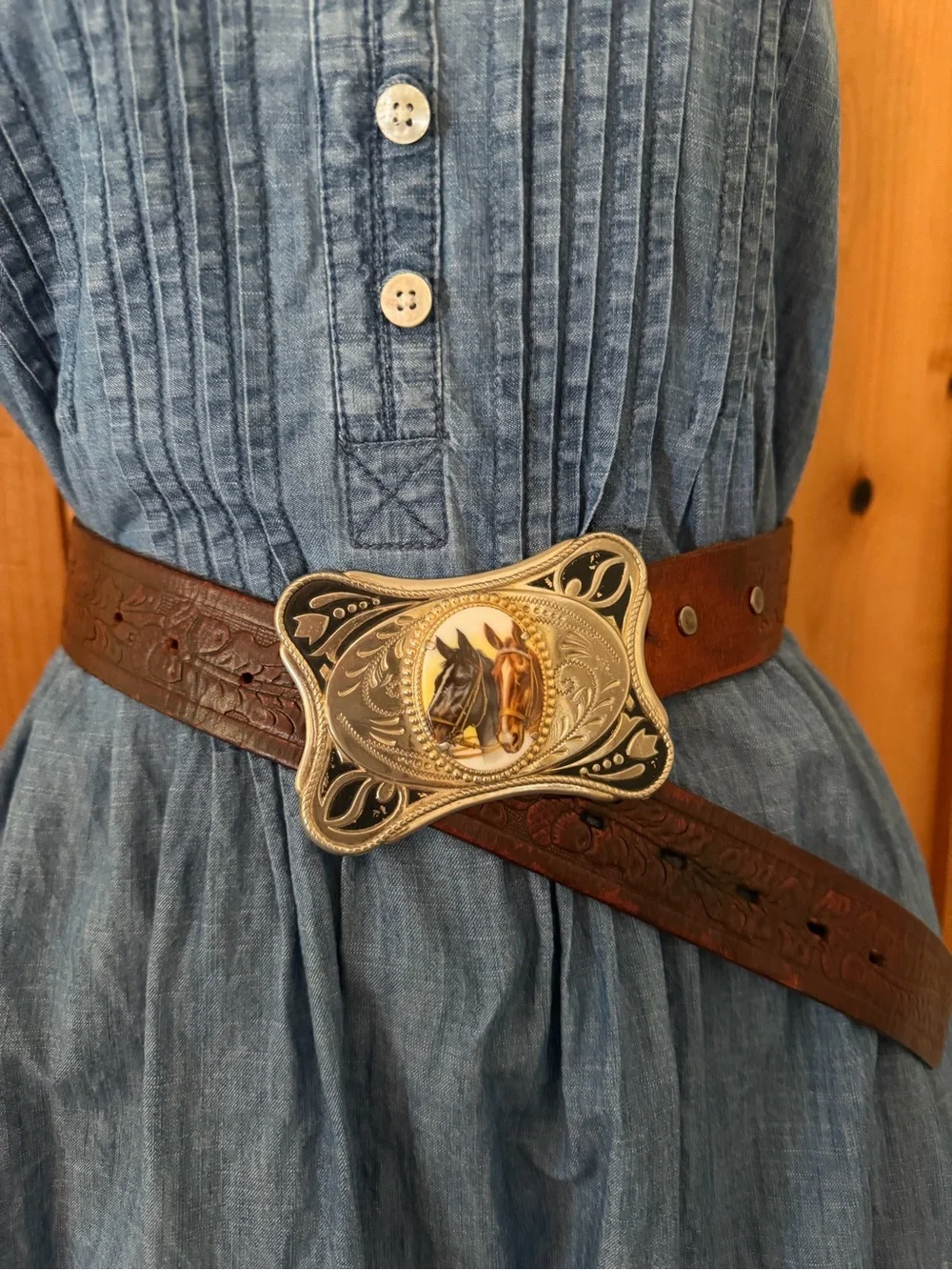 VTG Western Silver Horse Buckle w/ Brown Oak Tooled Leather Belt Boho Cowgirl